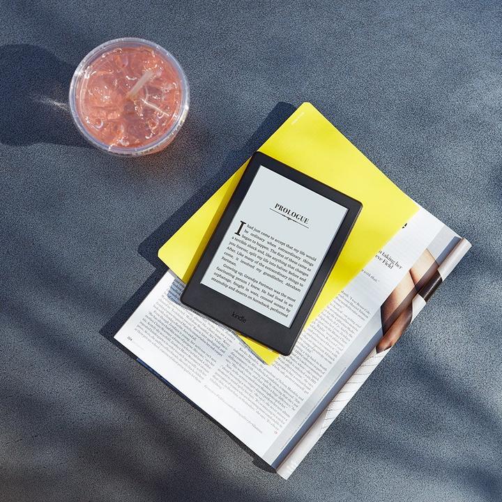 Actual product image Amazon Kindle Touch 2016 (6", 4 GB, White)
