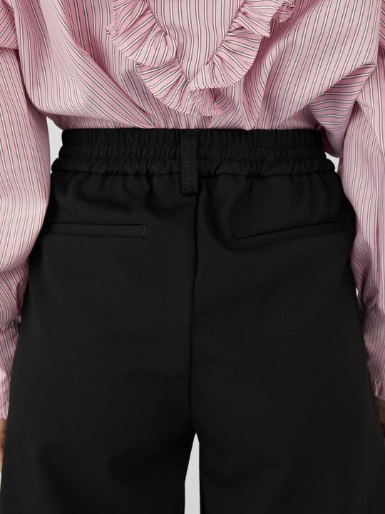 Actual product image Object Knee shorts (40)