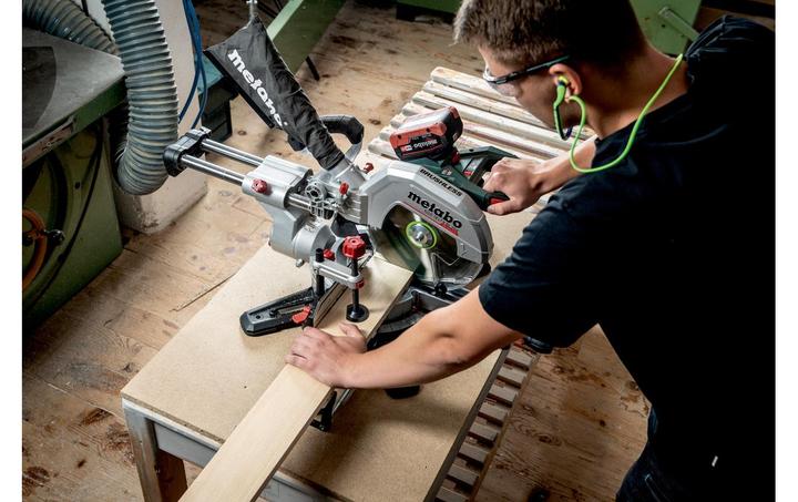 Actual product image Metabo KGS 18 LTX BL 254