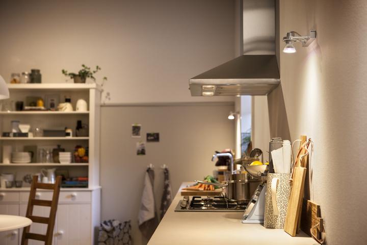Image du produit Philips Bougie (E14, 2.10 W, 250 lm, 1 x, E)