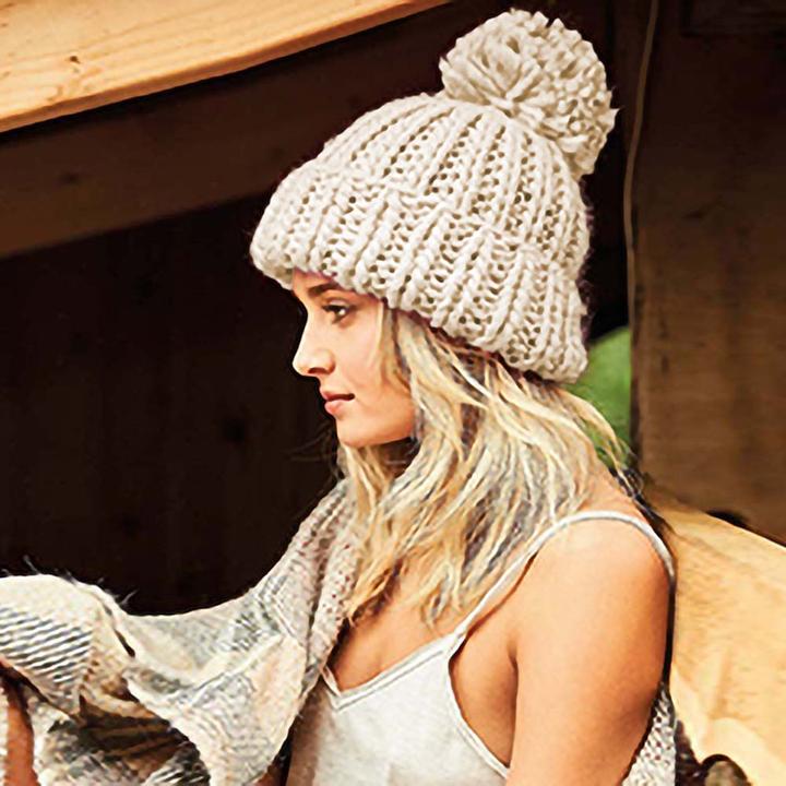 Actual product image Beechfield Oversized knitted hat with bobble (One size)