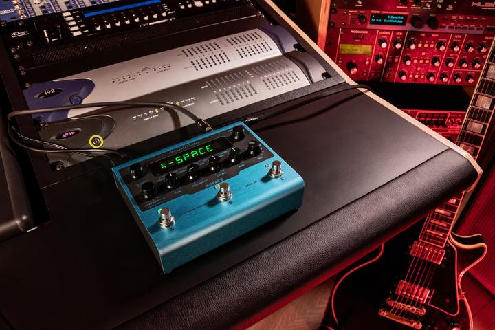 Produktbild IK Multimedia X-Space (Gitarre)
