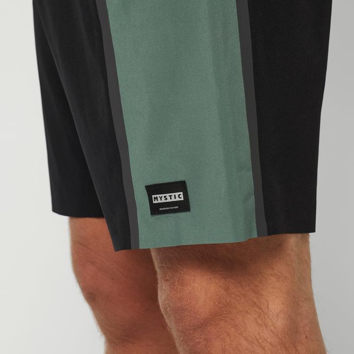 Actual product image Mystic High Performance Boardshorts (32)