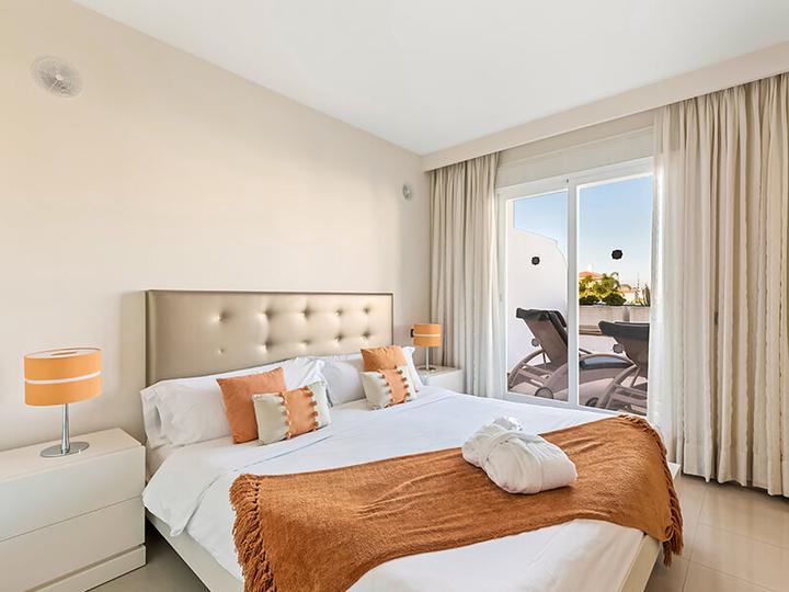 Produktbild Smartbox 2 Übernachtungen in luxuriösen 4* und 5* Hotels in Spanien für 2 (2 Pers.)