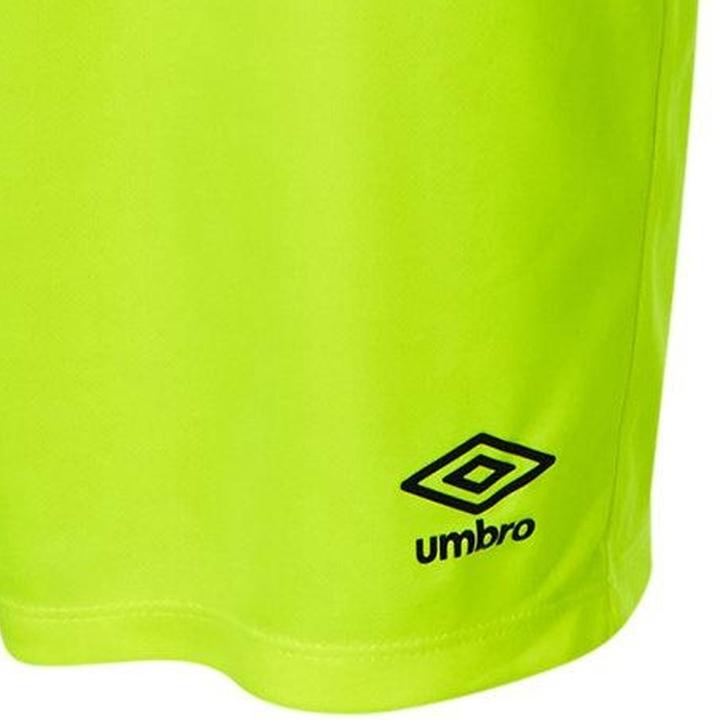 Actual product image Umbro Club II Shorts (L)