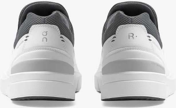 Actual product image On Running The Roger Advantage (42.5)