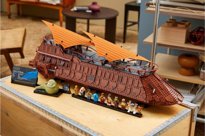 Actual product image LEGO Jabba's sailing barge (75397, LEGO Rare Sets, LEGO Star Wars)