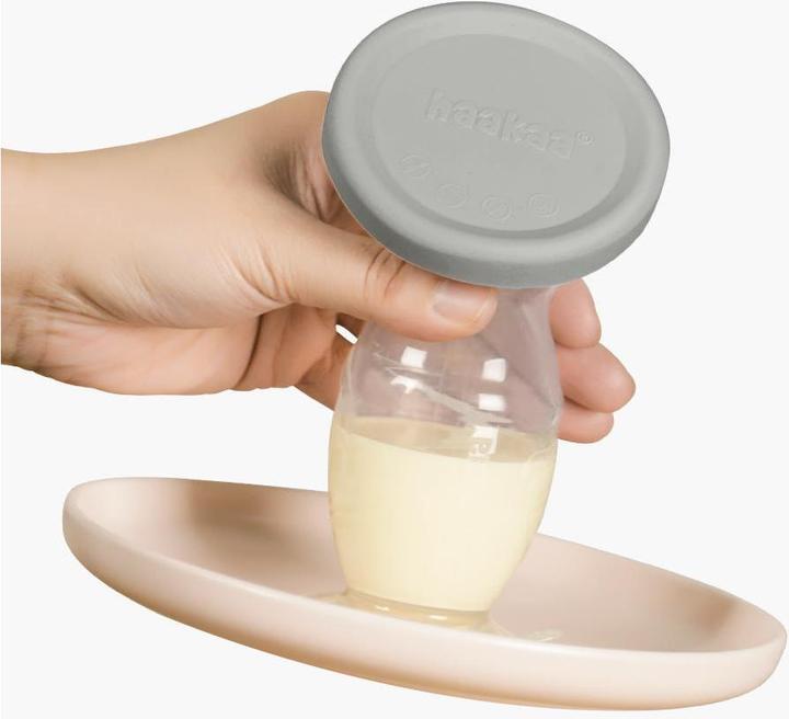 Actual product image Haakaa 100ml Silicone Breast Pump with Suction Base & Silicone Cap