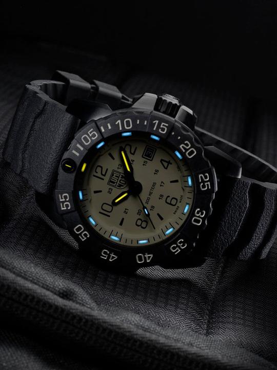 Produktbild Luminox XS.3251.CB.NSF.SET Herrenuhr Navy Seal Foundation Set 45mm 20ATM (Taucheruhr, 45 mm)