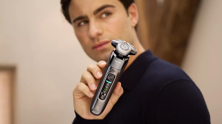Actual product image Philips Shaver i9000 X9002/10