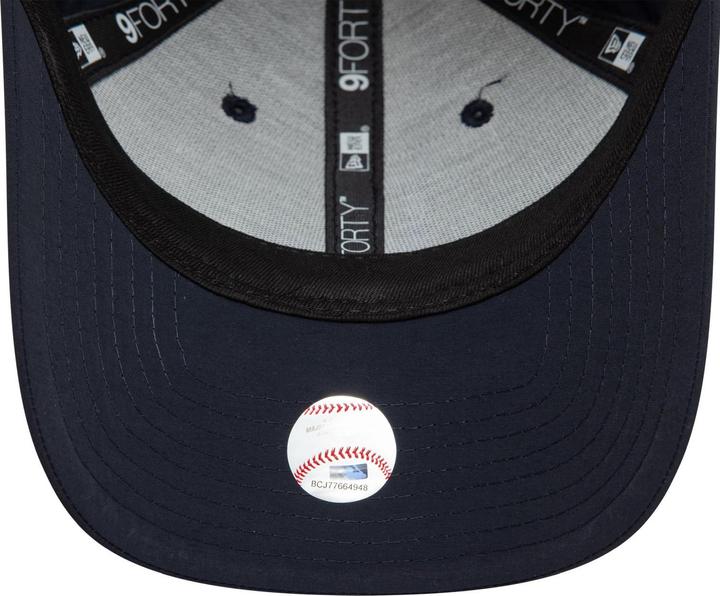 Actual product image New Era 9Forty Snapback Cap - RECYCLED Los Angeles Dodgers