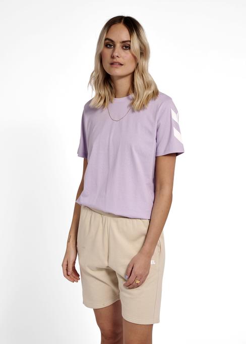 Actual product image hummel Legacy Chevron T-Shirt (XXS)