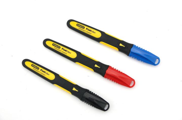 Actual product image Stanley Permanent marker colored fine 3 pack (Black/red/blue, 3 x)