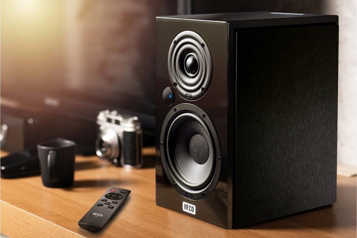 Actual product image Heco Aurora 200 P Active Bookshelf Speaker (1 pair, 70 W)