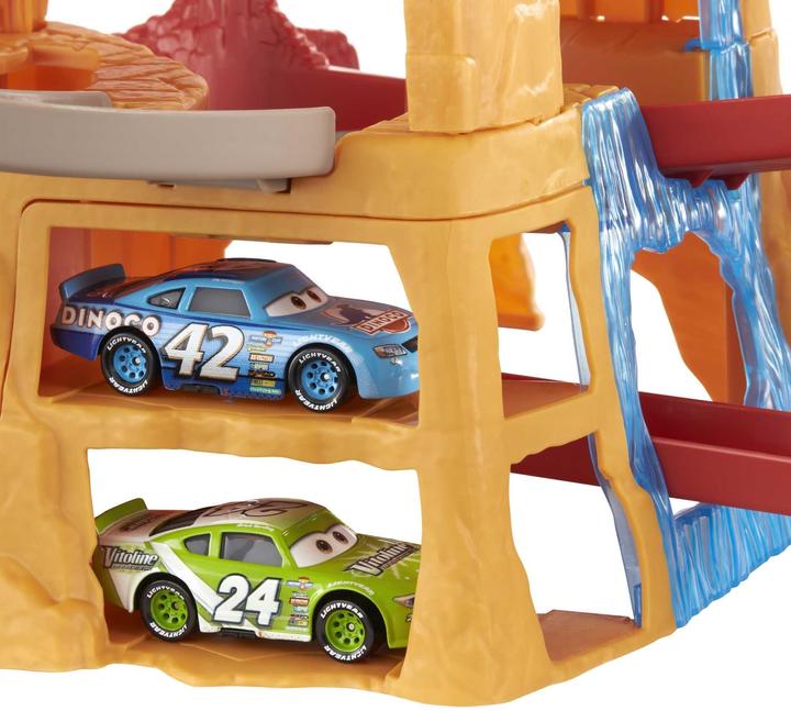 Image du produit Disney Cars Piste Course à Radiator Springs - Circuit / Petite Voiture - Dès 4 ans