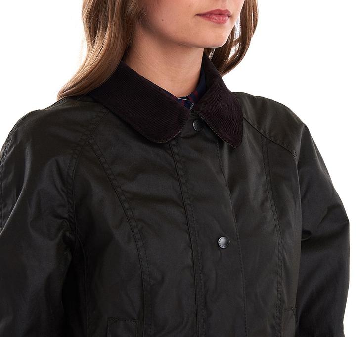 Actual product image Barbour Classic Beadnell Wax (16)