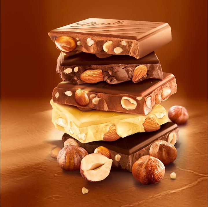 Produktbild Lindt Les Grandes Dunkel Nuss Tafelschokolade (150 g)