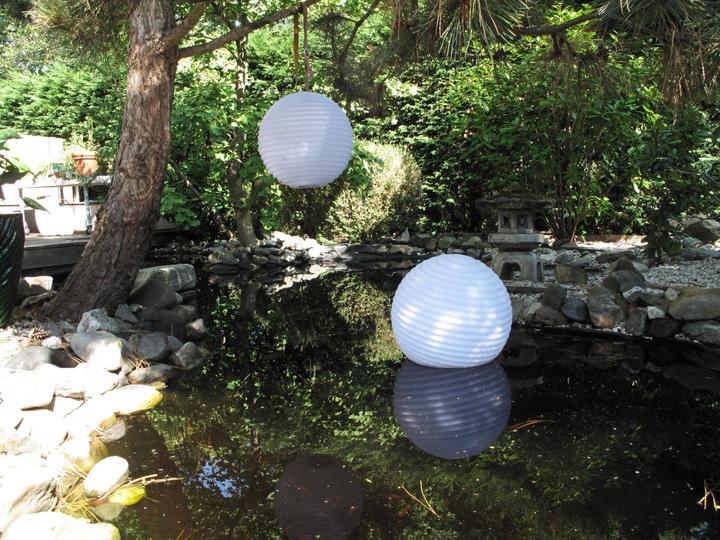 Produktbild Nikki.Amsterdam The Ball Akku-LED-Leuchte, mehrfarbig (RGB), Fernbedienung, strahlwassergeschützt (