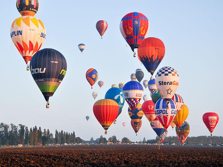 Produktbild Smartbox Private Ballonfahrt von 1 Std. 30 Min. im Zürcher Oberland für 5 Personen (5 Pers.)