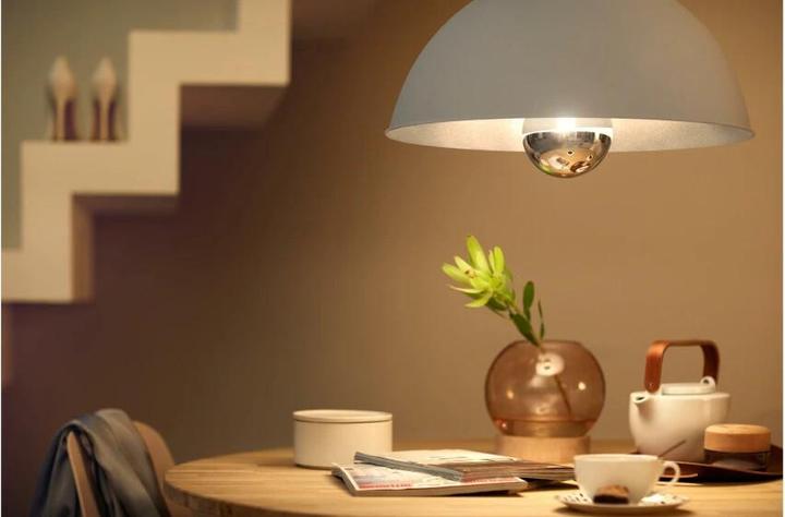 Produktbild Philips Lampe (E27, 7.20 W, 650 lm, 1 x, F)