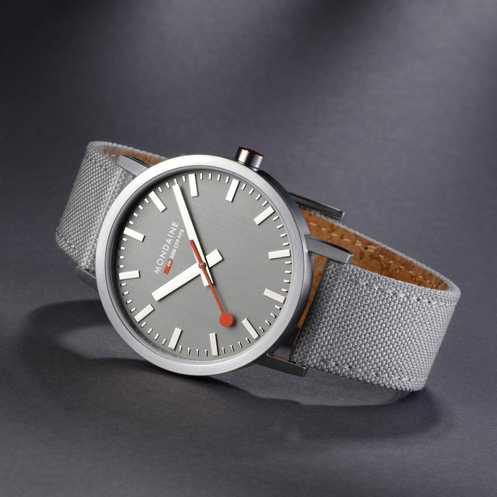 Produktbild Mondaine Classic - von der Natur inspiriert (Analoguhr, 40 mm)