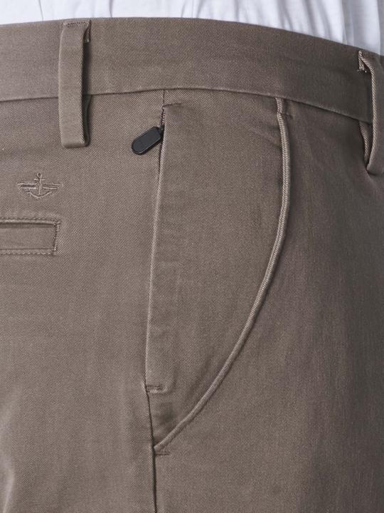 Actual product image Dockers Smart 360 Chino Pant Straight dark pebble (W31/L32)