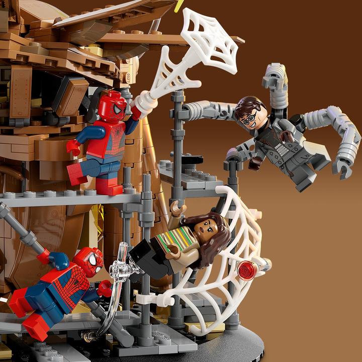 Actual product image LEGO Spider-Man's Big Showdown (76261, LEGO Marvel)