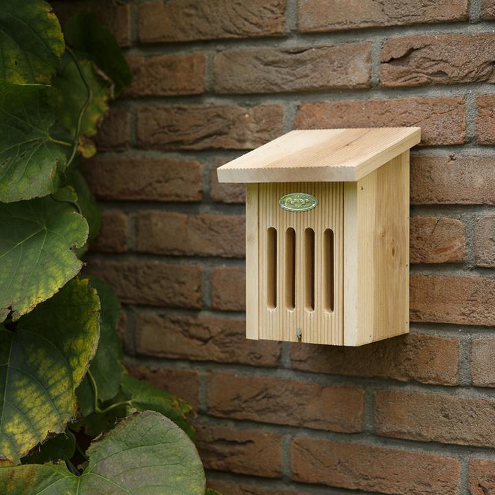 Actual product image Esschert Design Butterfly house, 15.9 x 15.9 x 22.0 cm (Butterflies)