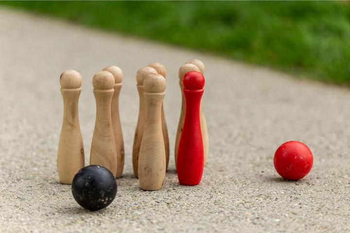 Actual product image Outdoor play Garden Bowling