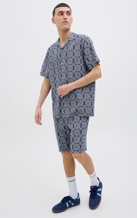 Actual product image Jack & Jones Relaxed Fit Relaxed Fit Shorts Relaxed Fit Shorts (XS)
