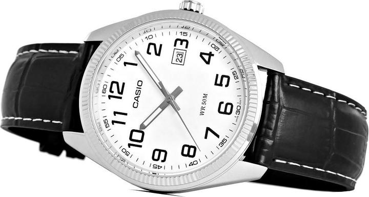 Actual product image Casio Collection - MTP-1302PL-7B (Watch with gemstone, 38 mm)