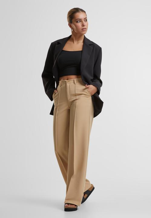 Actual product image Urban Classics Ladies Wide Pleated Pants - 139273 (31)