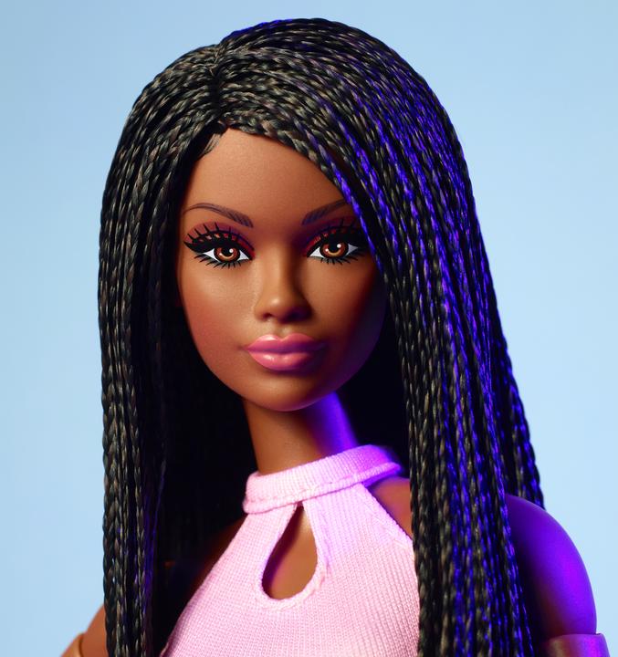 Produktbild Barbie Signature Looks 21 - Tall, Braids, Pink Skirt Outfit