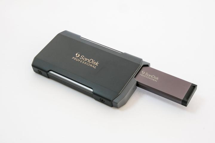 Image du produit SanDisk Professional Pro-Blade Transport (1000 Go)