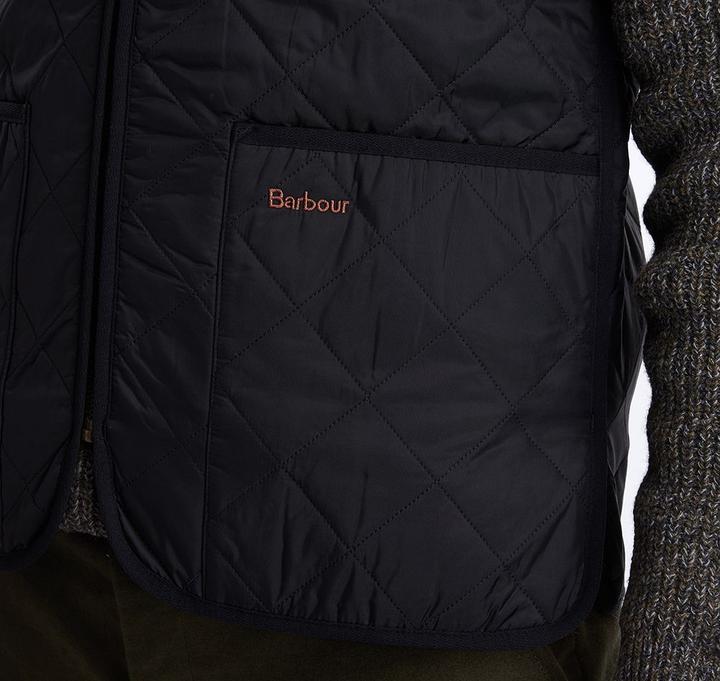 Actual product image Barbour M's Quilted Waistcoat/zip-in Liner (46)