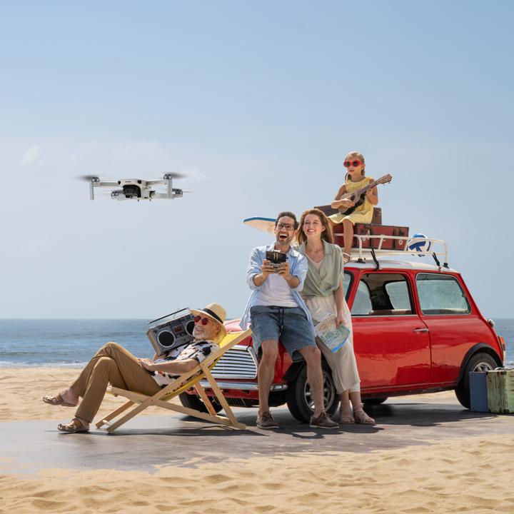 Productafbeelding DJI Mini 2 Vlieg Meer Combo (31 min, 249 g, 12 Mpx)