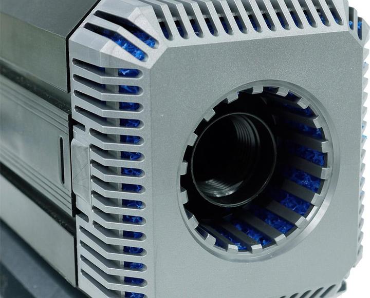 Actual product image Eheim Universal 2400