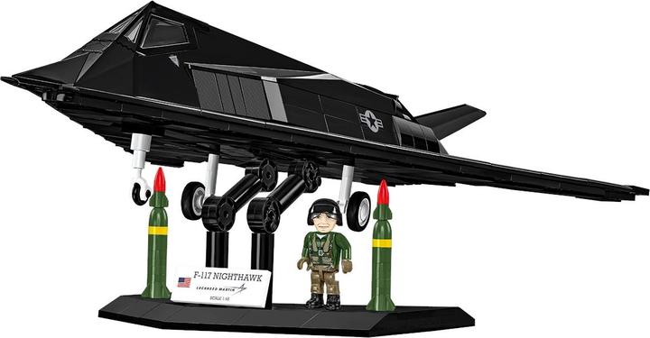 Actual product image Cobi F-117 Nighthawk / 795 pcs.