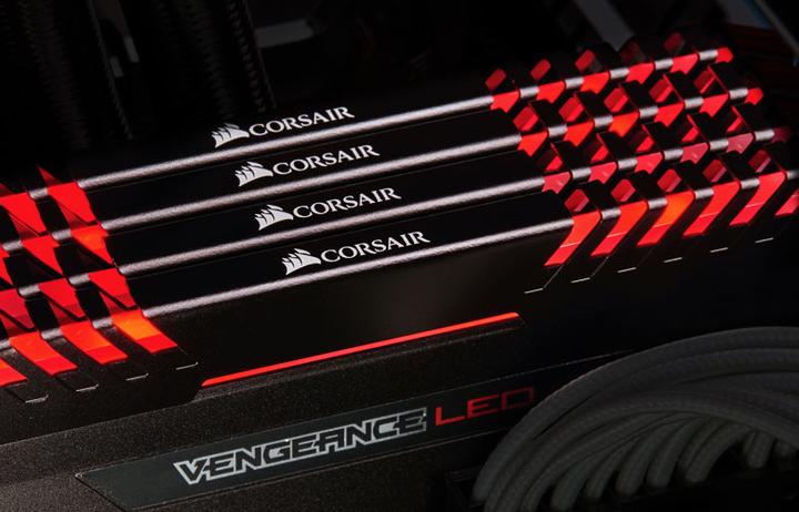 Actual product image Corsair Vengeance LED (2 x 8GB, 3200 MHz, DDR4-RAM, DIMM)