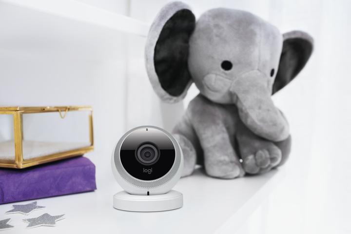 Actual product image Logitech Circle (1920 x 1080 Pixels)