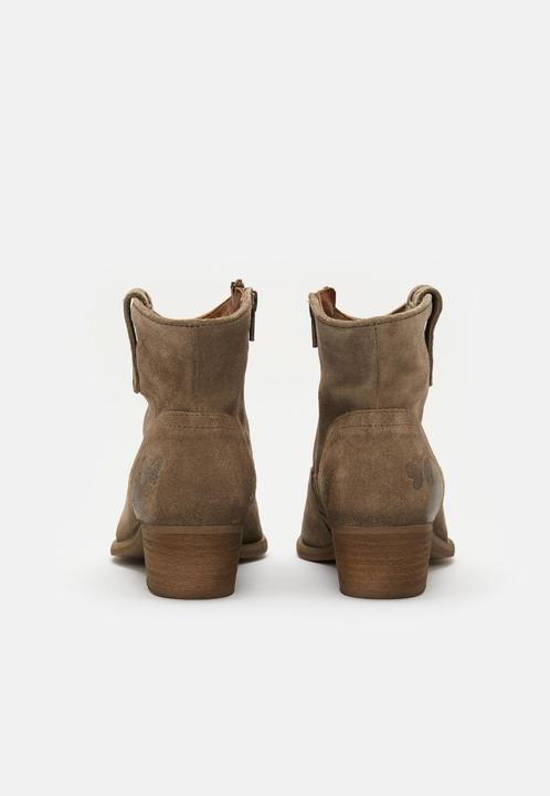 Actual product image Felmini Stiefelette (39)