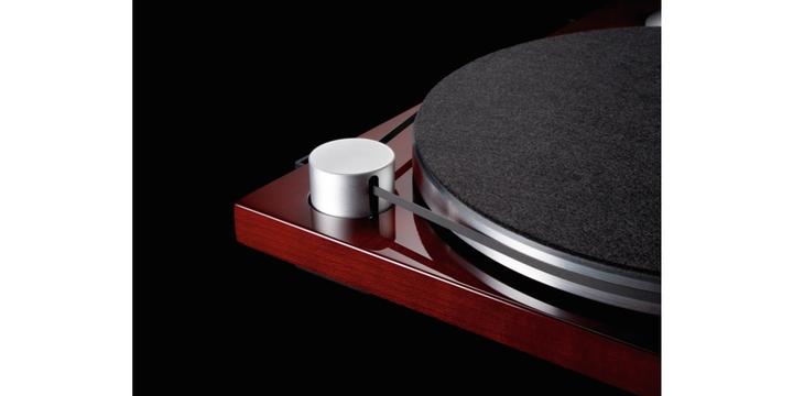 Actual product image TEAC Turntable (Manual)
