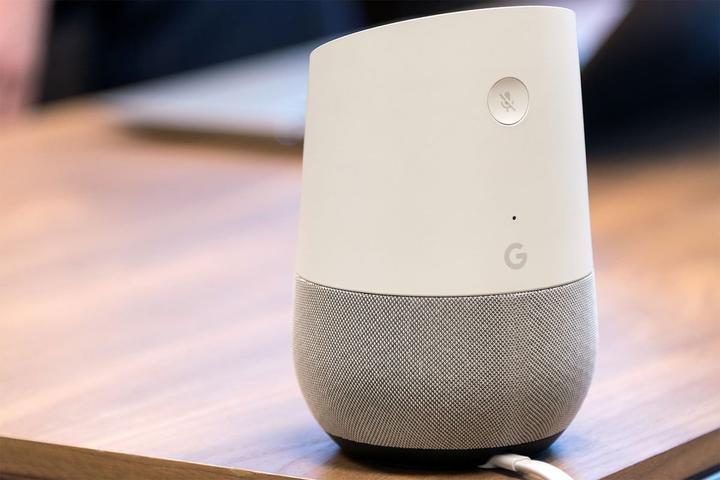 Actual product image Google Home (IFTTT, Google Assistant)