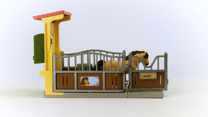 Actual product image Schleich Pony box with Icelandic horse stallion