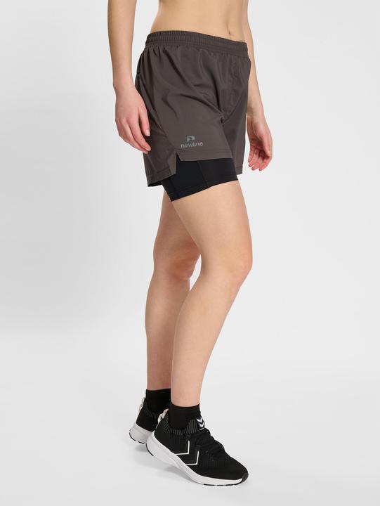 Produktbild Newline nwlDETROIT 2IN1 SHORTS WOMAN (XS)