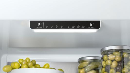 Produktbild Asko Kühl-Gefrierkombination freistehend PREMIUM RFN232041S Edelstahlfront und silber (361 l)