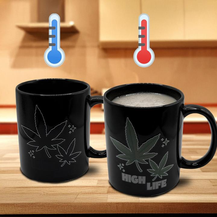 Actual product image Mad Monkey High Life Weed" mug - with colour change (300 ml)