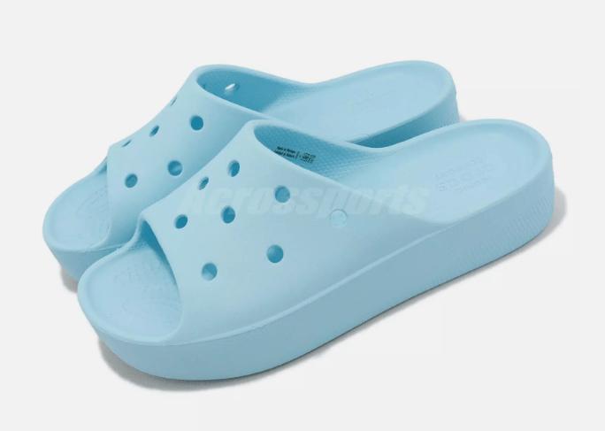 Actual product image Crocs W's Classic Platform Slide (37)