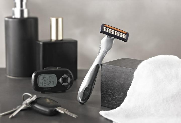 Actual product image Bic Disposable razor Flex4 3 pcs.