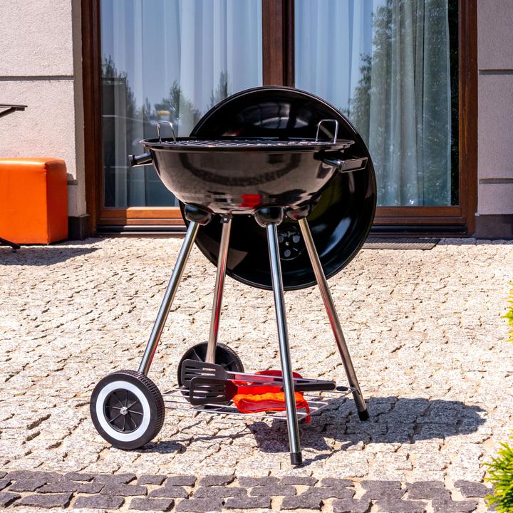 Actual product image Mirpol Charcoal Grill with round lid (38.50 cm)